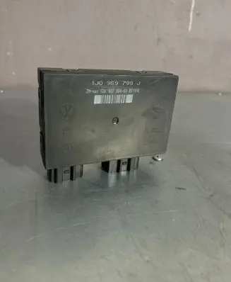 Volkswagen PASSAT B5.5 Comfort/convenience module 1J0959799J 5DK00795400