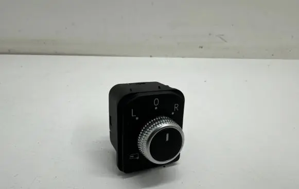 Volkswagen Touareg III Other switches/knobs/shifts 760959565