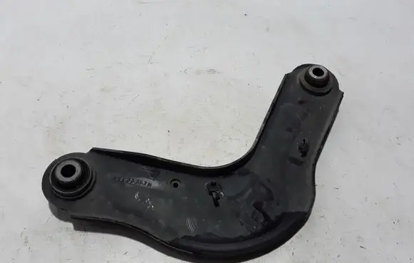 Chrysler Pacifica Rear upper control arm/wishbone 68235367A