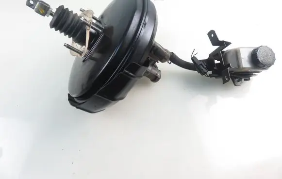 Mazda CX-7 Brake booster 0204023451 EG2343800