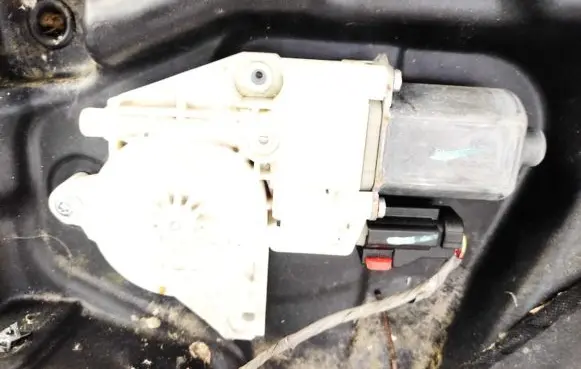 Dodge Journey Rear door window regulator motor 964368100 964368-100