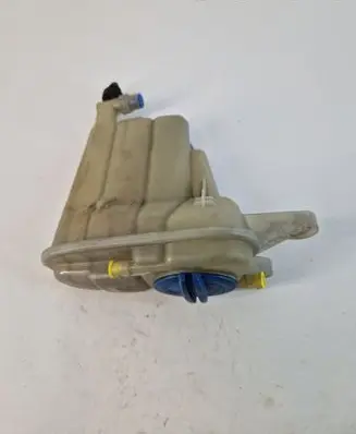 Audi A4 S4 B8 8K Coolant expansion tank/reservoir 8K0121403G