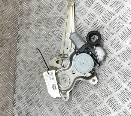 Lexus CT 200H Rear window lifting mechanism without motor 0620202452 8572075070