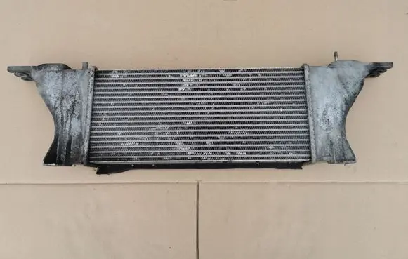 Nissan Navara D40 Intercooler radiator D2185A05D2185ABAX