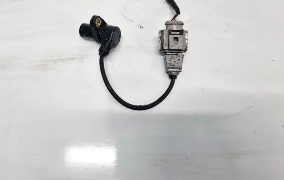 Audi TT TTS Mk2 Crankshaft position sensor 06A906433G