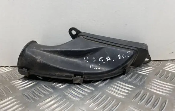 Ford Focus Air intake duct part CV619E635BB