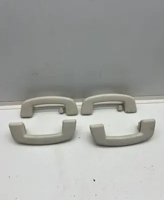 Volkswagen PASSAT B8 A set of handles for the ceiling 3G0857607B 3G0857643B