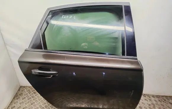 Audi A6 C7 Rear door
