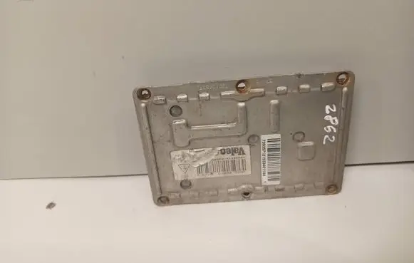 Volvo XC70 Headlight ballast module Xenon 89035113 73160087J