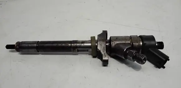 Ford Focus C-MAX Fuel injector 7ED03892080 0445110188