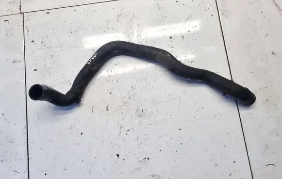Skoda Octavia Mk2 (1Z) Engine coolant pipe/hose 