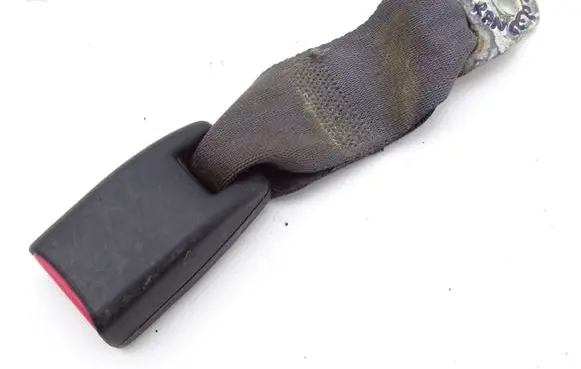 Ford Ranger Rear seatbelt buckle