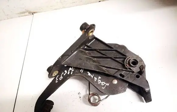 Renault Laguna II Clutch pedal 