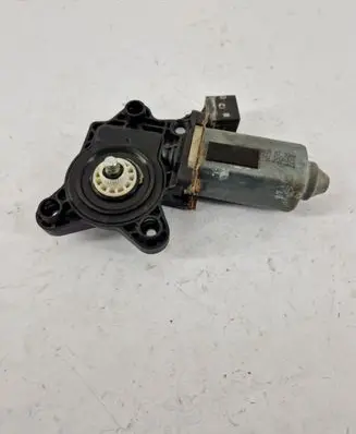 Mercedes-Benz S W220 Rear door window regulator motor 0536004902