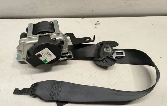 KIA Sportage Front seatbelt 88820F1200