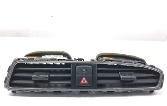 Hyundai i20 (GB IB) Dashboard side air vent grill/cover trim 