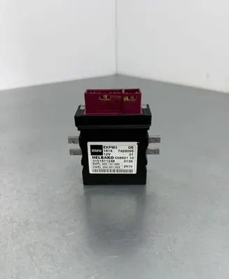 BMW X5 F15 Fuel injection pump control unit/module 7426095 5589121