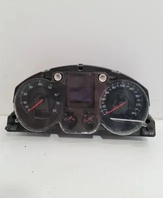 Volkswagen PASSAT B6 Speedometer (instrument cluster) A2C53145550
