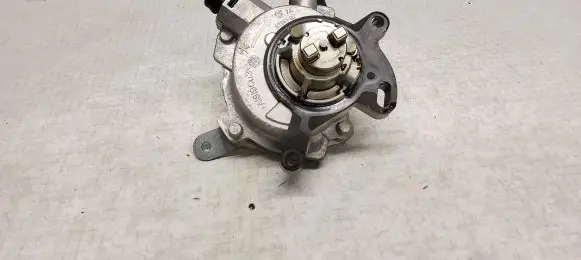 Ford Ecosport Vacuum pump CM5G2A451GB ST991M7