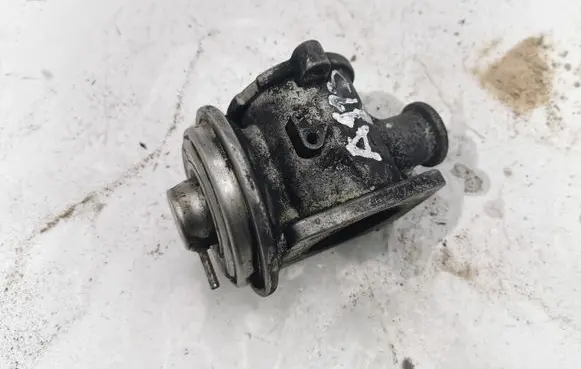 BMW 5 E60 E61 EGR valve 7791480 70045000 05T237