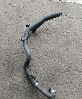 BMW X5 E53 Engine coolant pipe/hose 115377873799 11537787379 7787379
