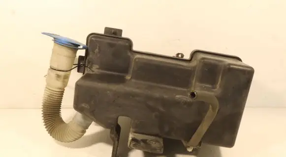 Volkswagen Touareg I Windshield washer fluid reservoir/tank 5N0955453