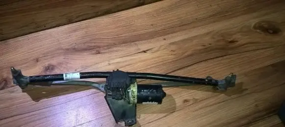 Audi V8 Front wiper linkage and motor 0390241336