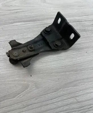 Chrysler Grand Voyager IV Sliding door upper roller guide/hinge 04717871AB
