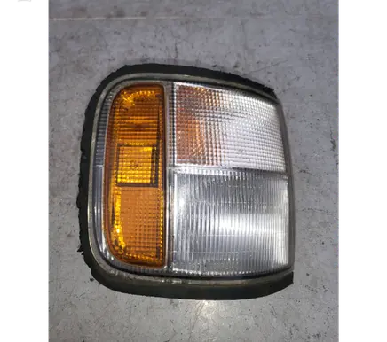 Opel Monterey Front indicator light 0648