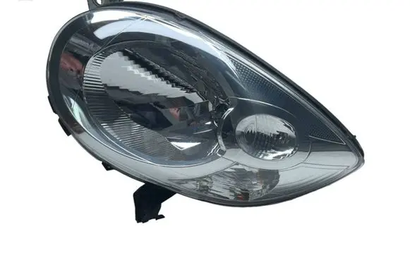 Citroen C1 Headlight/headlamp 811500H050 89032402 04048