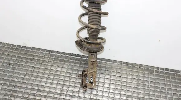 Nissan X-Trail T31 Front shock absorber/damper
