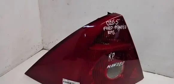 Ford Mondeo Mk III Rear/tail lights 1S7113405A