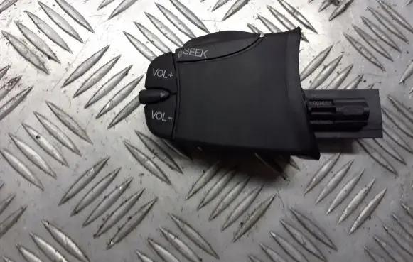 Ford Mondeo Mk III Multifunctional control switch/knob 1S7T14A073AG
