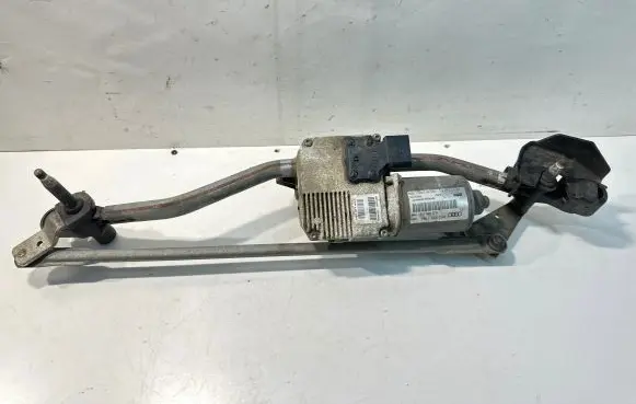 Audi A4 S4 B8 8K Front wiper linkage and motor 8K2955119A