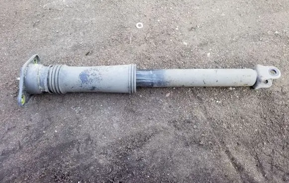 Hyundai i40 Rear shock absorber/damper 553113Z770