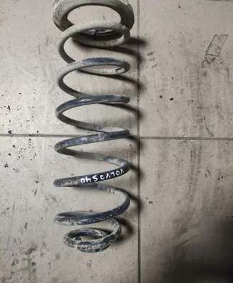 Volvo S40, V40 Front coil spring