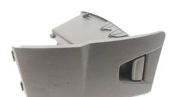 Ford Focus Glove box BM51A46441BB