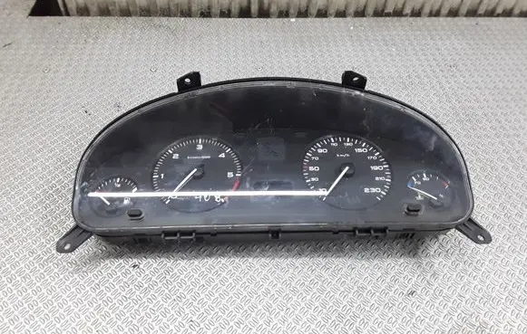 Peugeot 406 Speedometer (instrument cluster) 9639940380