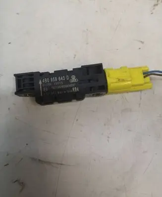 Audi A8 S8 D3 4E Airbag deployment crash/impact sensor 4B0959643D 110805 011264