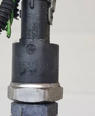 Volvo S60 Fuel main line pipe 0445215010