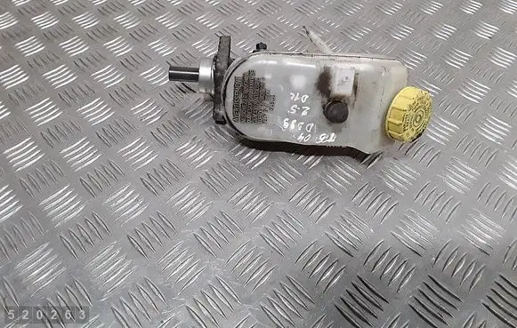 Volkswagen Transporter - Caravelle T5 Master brake cylinder 7H0611303A