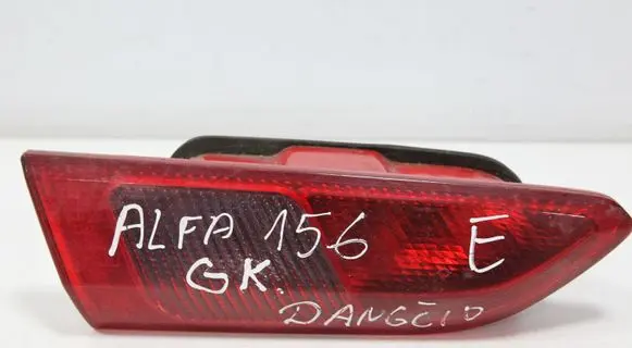 Alfa Romeo 156 Tailgate rear/tail lights 29032001
