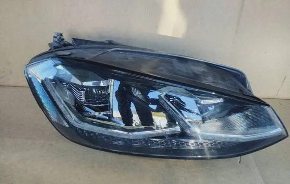 Volkswagen Golf VIII Headlight/headlamp 5G1941036 1EX01306630