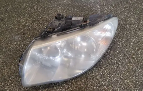 Chrysler Voyager Headlight/headlamp 04857831AB