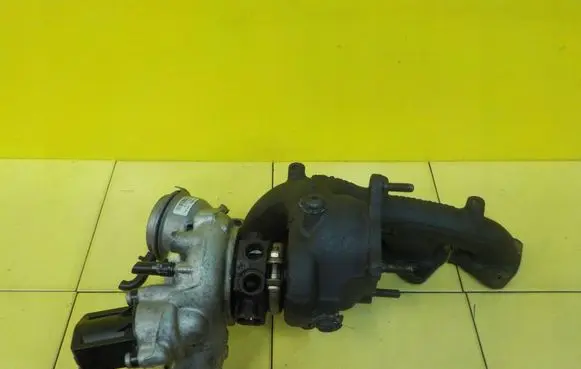 Audi A3 S3 8P Turbo 49T7301005 8SP11