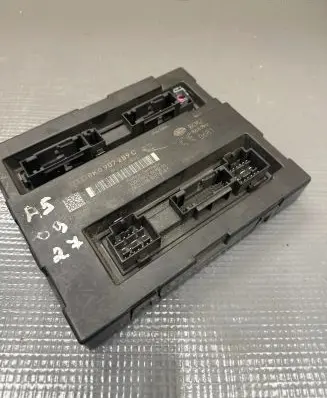 Audi A5 8T 8F Comfort/convenience module 8K0907289C 00003002