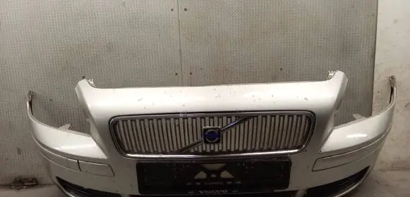 Volvo V50 Front bumper 