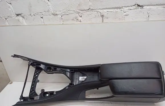 BMW 3 E90 E91 Armrest 116231102