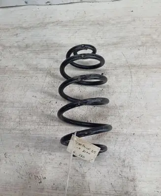 Volkswagen PASSAT B5 Rear coil spring