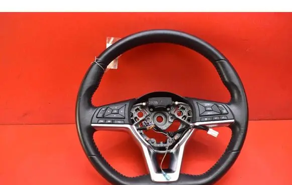 Nissan Leaf I (ZE0) Steering wheel 